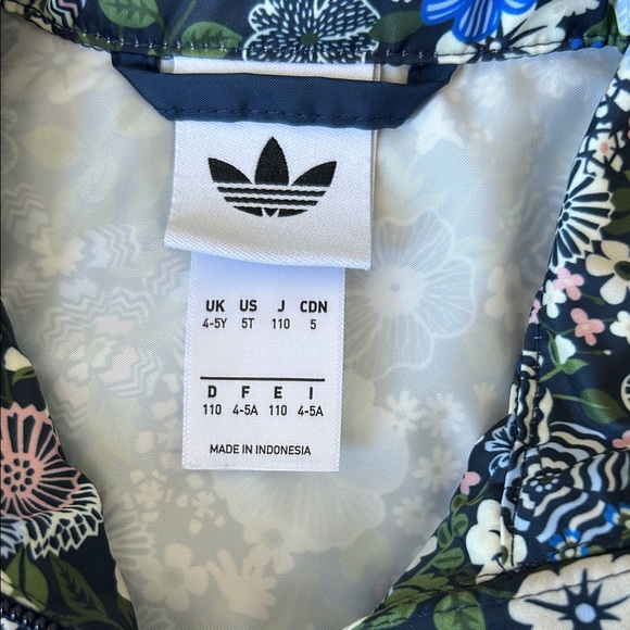 Adidas Floral Pattern Jacket - Picture 2 of 7